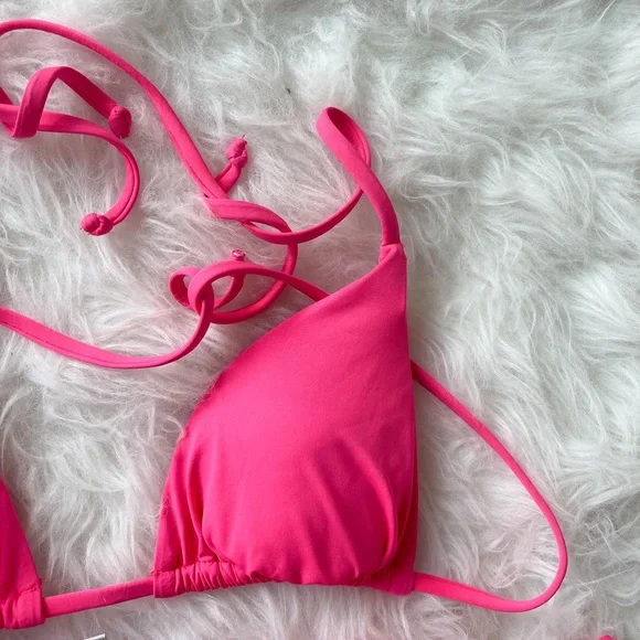 Becca Bikini - Picture 4 of 5